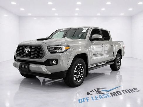 Used 2020 Toyota Tacoma TRD Sport w/ TRD Premium Sport Package AWD/4WD image 1