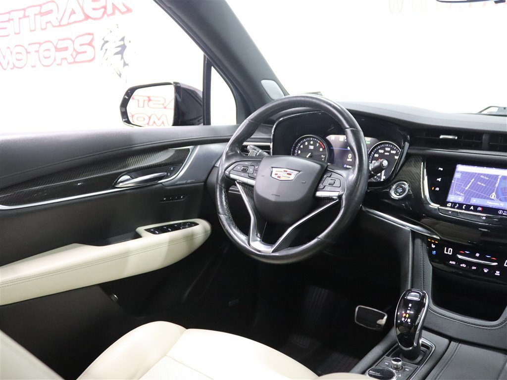 Used 2021 Cadillac XT6 Sport AWD/4WD image 35