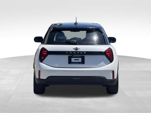 New 2026 MINI Cooper 4-Door Hardtop FWD image 6