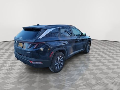 Certified 2022 Hyundai Tucson Blue w/ Cargo Package image 8