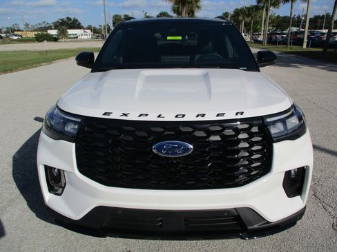 New 2025 Ford Explorer ST-Line w/ Premium Package RWD image 2