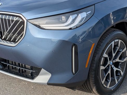 New 2026 BMW X3 xDrive30 w/ Premium Package image 9