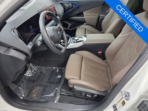 Used 2025 BMW X3 xDrive30i image 9