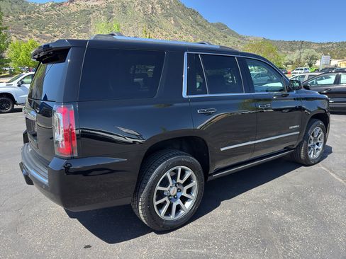 Used 2016 GMC Yukon Denali w/ Enhanced Security Package AWD/4WD image 7
