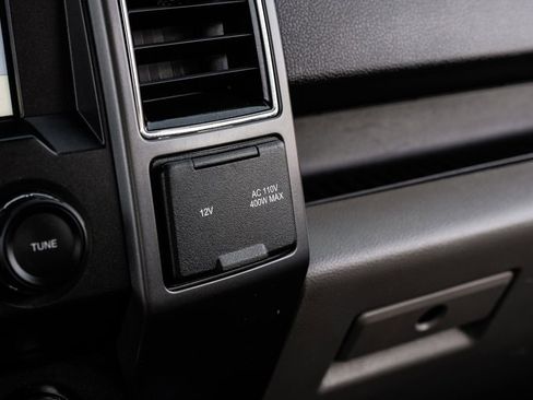 Used 2018 Ford F150 XLT w/ Equipment Group 302A Luxury image 24