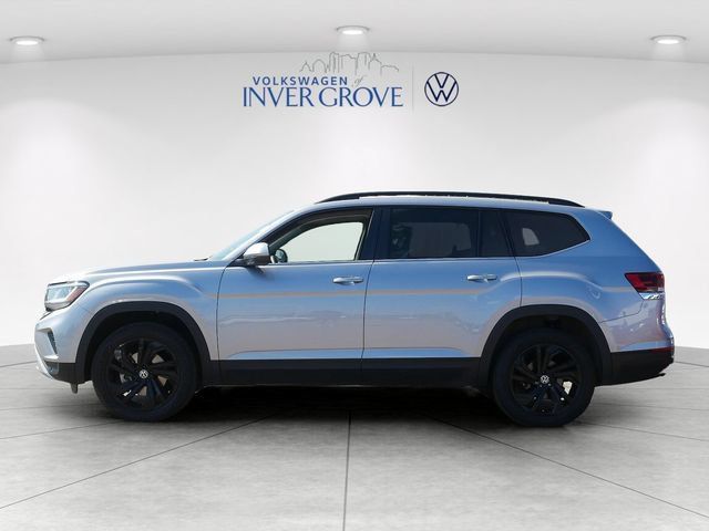 Certified 2023 Volkswagen Atlas SE w/ Black Wheel Package AWD/4WD image 4