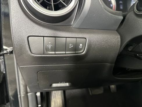 Used 2023 Hyundai Kona SEL image 19