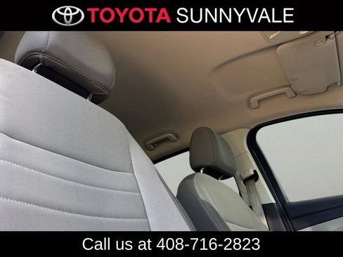 Used 2016 Ford Escape SE FWD image 21