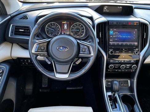 Used 2022 Subaru Ascent Limited w/ Technology Package image 5