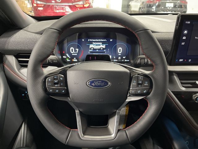 Used 2026 Ford Explorer ST-Line w/ ST-Line Street Pack AWD/4WD image 15