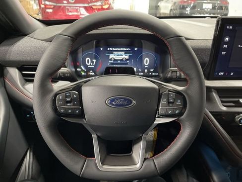 Used 2026 Ford Explorer ST-Line w/ ST-Line Street Pack AWD/4WD image 15