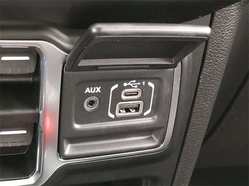 Used 2022 Jeep Gladiator Mojave w/ LED Lighting Group image 21