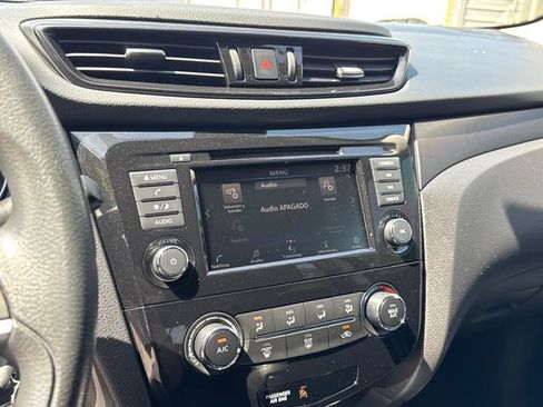 Used 2021 Nissan Rogue Sport S AWD/4WD image 19