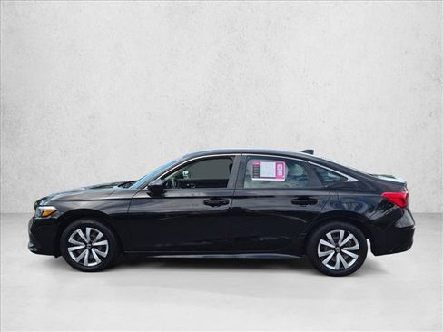 Used 2022 Honda Civic LX image 9
