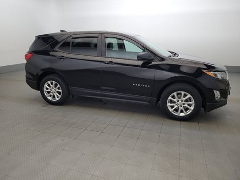 Used 2020 Chevrolet Equinox LS w/ LS Convenience Package AWD/4WD image 11