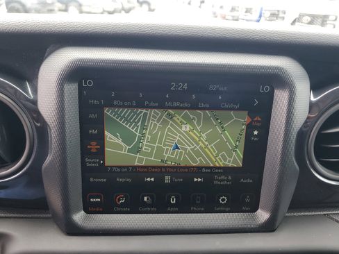 Used 2023 Jeep Wrangler Unlimited Sport image 10