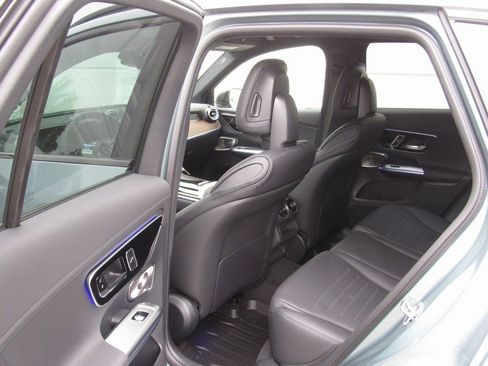 New 2026 Mercedes-Benz GLC 300 4MATIC image 14