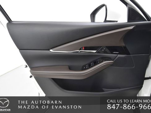 Certified 2025 MAZDA CX-30 AWD 2.5 S w/ Premium Package image 28