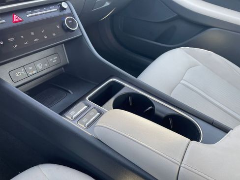 Used 2025 Hyundai Sonata SEL image 41