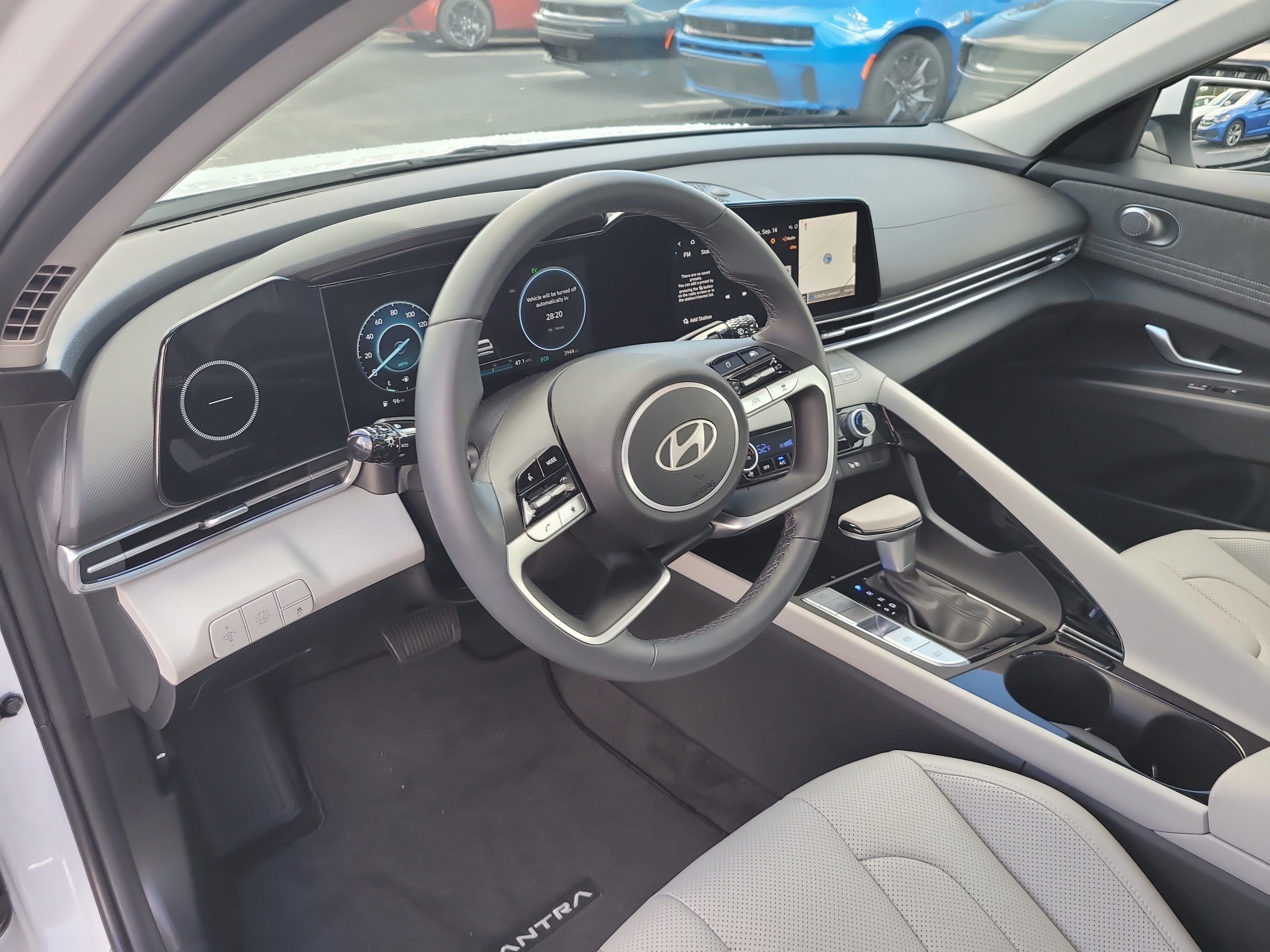 Used 2026 Hyundai Elantra Limited FWD image 20