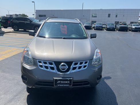 Used 2013 Nissan Rogue SL AWD/4WD image 4