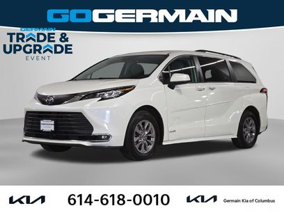Used 2021 Toyota Sienna XLE w/ XLE Plus Package