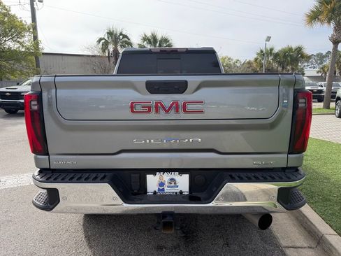 Used 2024 GMC Sierra 2500 SLT w/ SLT Premium Package image 5