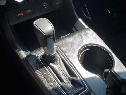 Used 2024 Honda Civic Sport image 28
