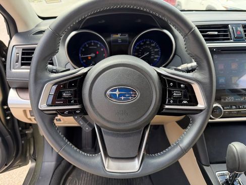 Used 2018 Subaru Outback 2.5i Limited image 25