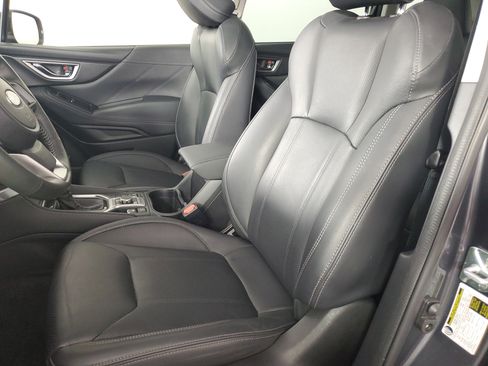 Used 2023 Subaru Forester Touring image 12