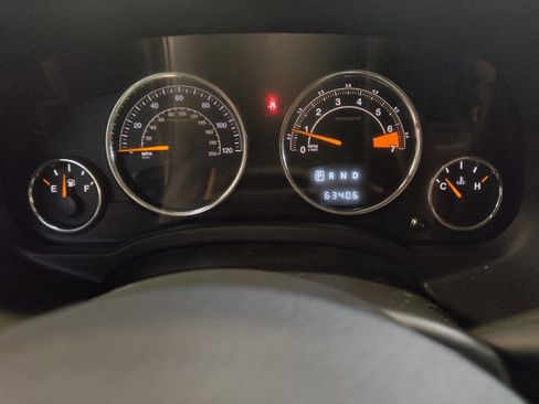 Used 2017 Jeep Compass High Altitude FWD image 23
