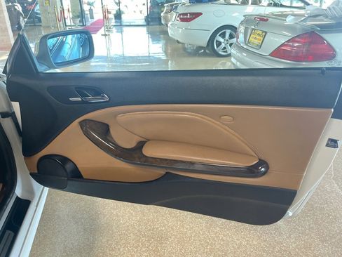 Used 2006 BMW 330Ci Convertible RWD image 12