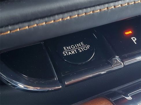 Certified 2025 Lincoln Aviator Black Label image 20