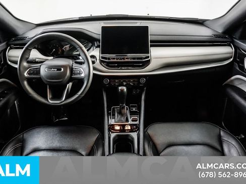 Used 2025 Jeep Compass Limited AWD/4WD image 24
