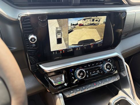 New 2026 GMC Sierra 1500 Denali w/ Technology Package AWD/4WD image 18
