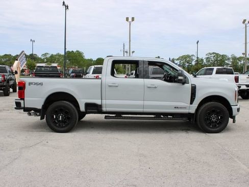 Used 2026 Ford F250 Lariat w/ Black Appearance Package AWD/4WD image 12