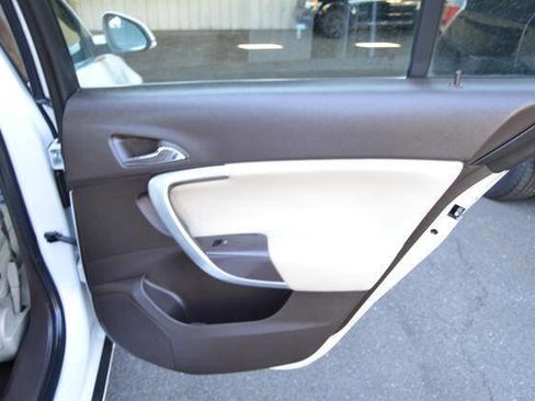 Used 2016 Buick Regal Premium w/ Driver Confidence Package #1 FWD image 49