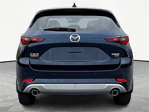New 2025 MAZDA CX-5 Signature image 5