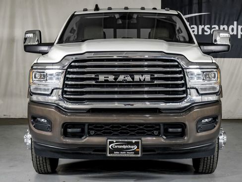 Used 2024 RAM 3500 Limited w/ Towing Technology Group AWD/4WD image 3
