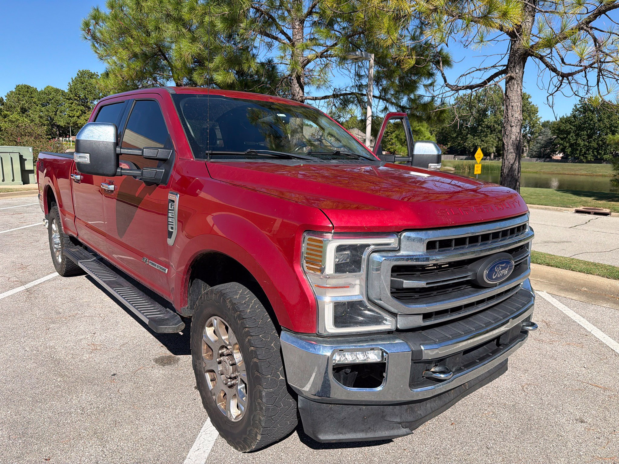 Used 2021 Ford F250 Lariat w/ Lariat Ultimate Package AWD/4WD image 3