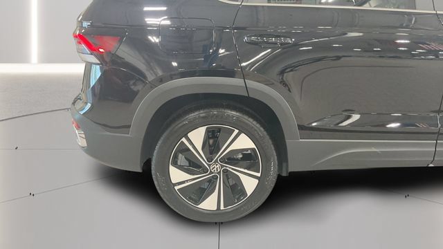 New 2026 Volkswagen Taos SE AWD/4WD image 33
