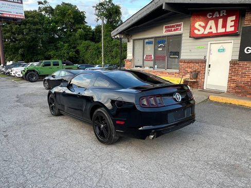 Used 2014 Ford Mustang Premium RWD image 3