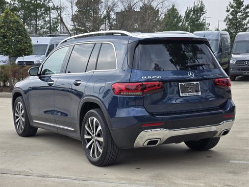 Certified 2022 Mercedes-Benz GLB 250 image 7