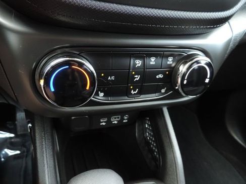 Used 2023 Chevrolet TrailBlazer LT image 25