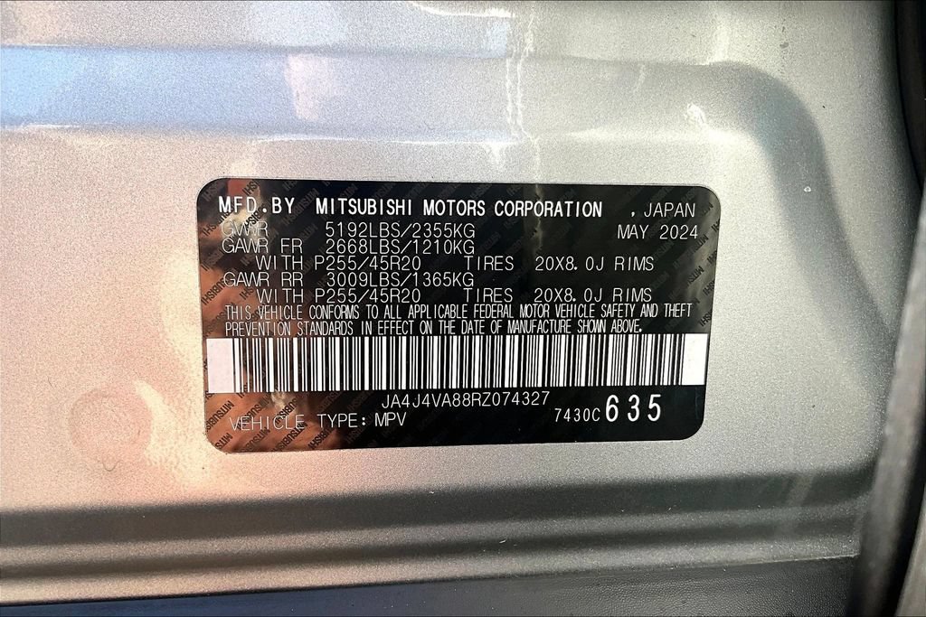 Used 2024 Mitsubishi Outlander SE AWD/4WD image 32