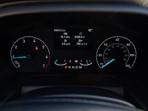 Used 2023 Ford Transit 350 XLT image 12