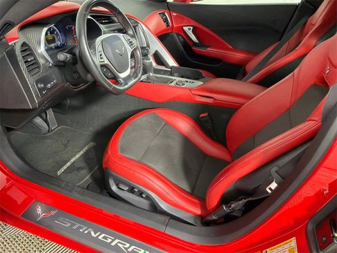 Used 2016 Chevrolet Corvette Stingray Z51 w/ 3LT Preferred Equipment Group image 10