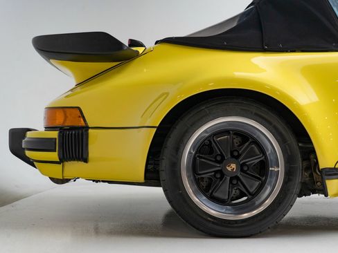 Used 1988 Porsche 911 Carrera RWD image 56