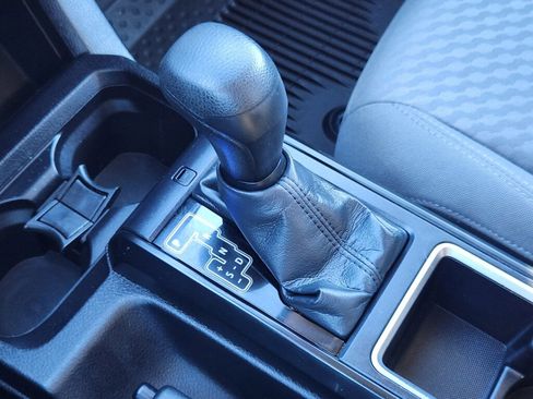 Used 2021 Toyota Tacoma SR image 22