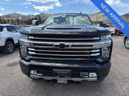 Used 2021 Chevrolet Silverado 3500 High Country w/ Z71 Off-Road Package AWD/4WD image 2